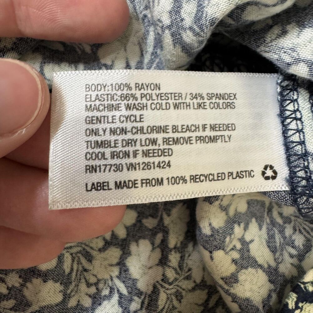 Wild Fable Dress Womens XS Blue White Floral Smocked Ruffle Off Shoulder Summer - Picture 5 of 9